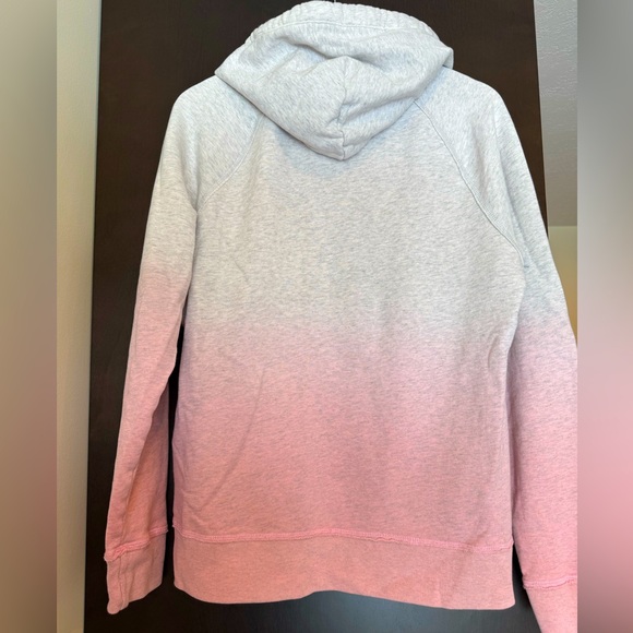 HOLLISTER Gray and Pink Ombre Hoodie - Picture 5 of 8